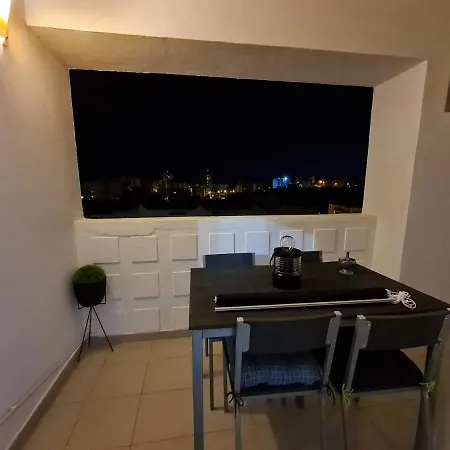 Rocha House Апартаменты *